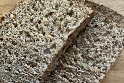 glutenfreies, saftiges Keto Brot von Balviten