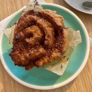 GlutenfreieZimtschnecke von Oshione, der glutenfreien Bäckerei in Berlin Kreuzberg